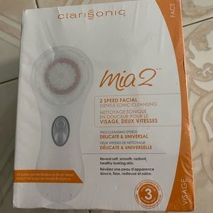 ClariSonic Mia 2 Facial Brush